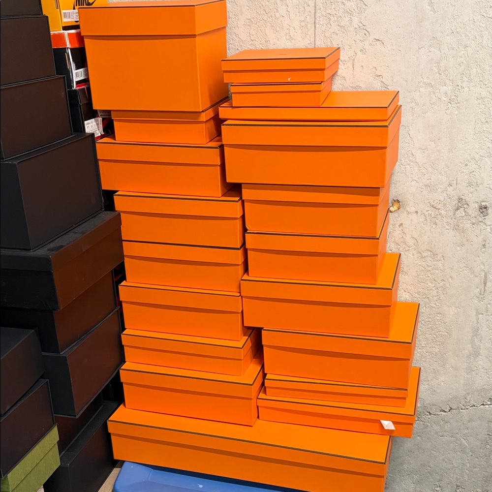 Hermes Orange Boxes - Picture 2 of 4